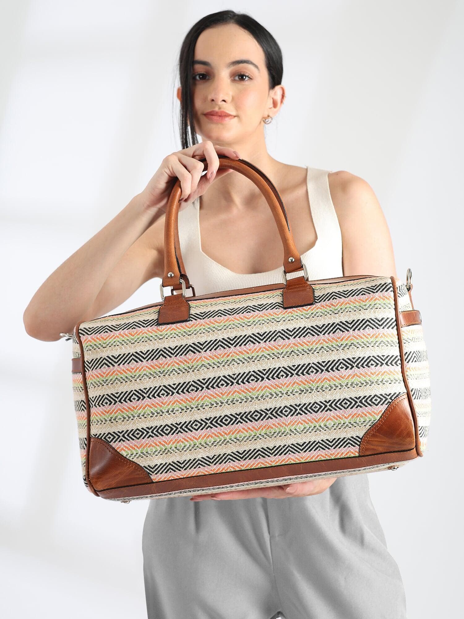 AllySassy handcrafted bags and fashion accessories